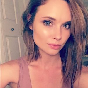 Meet your Posher, Brittney